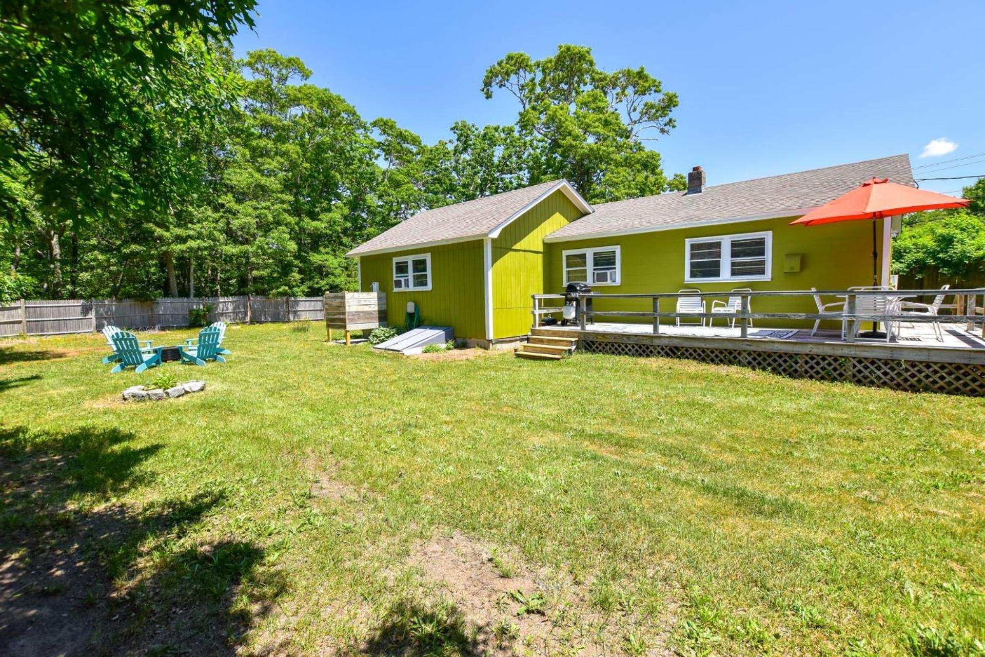 Fully Fenced Yard And Minutes To Bayside Beaches Eastham Eksteriør billede